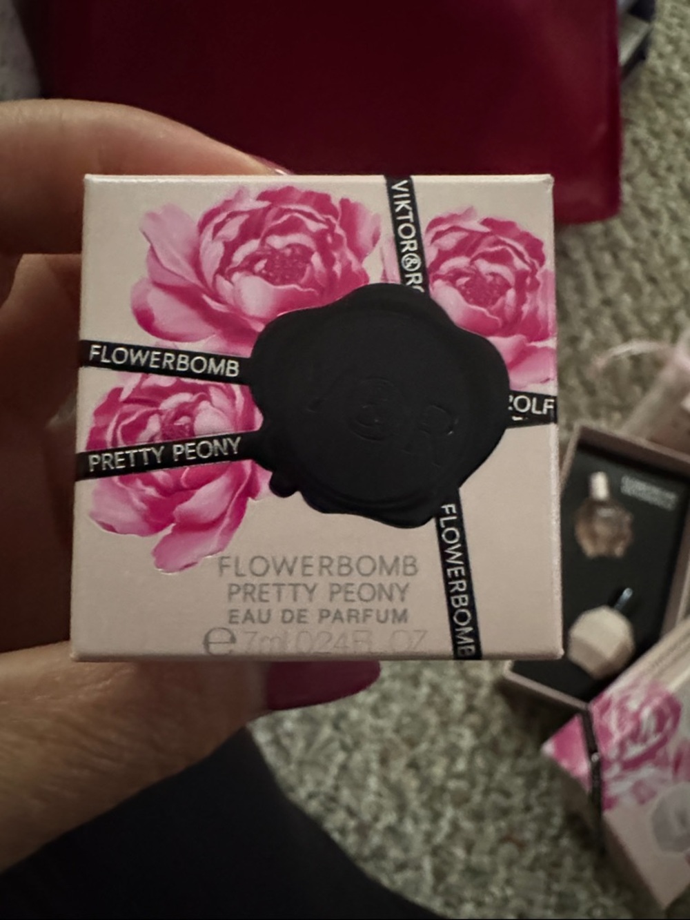 Viktor & Rolf Mini Set - Picture 2 of 4